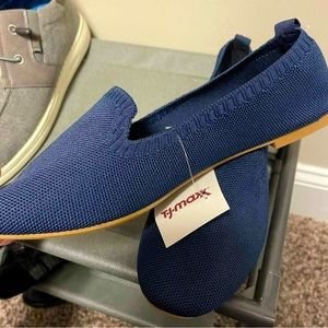 BNWT Danskin Knit Loafers